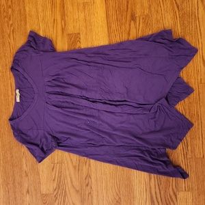 Short sleeve purple t shirt with handkerchief hem, size medium